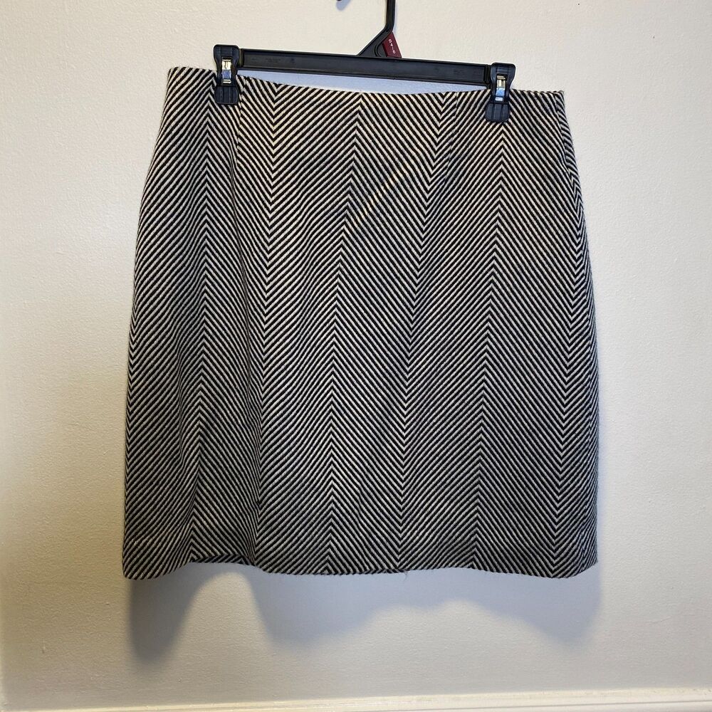 Covington Black White Chevron Wool Blend Lined Skirt Size 12 Classic Career
